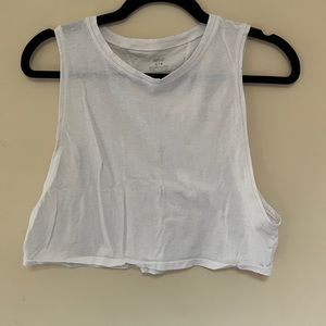 light weight crop muscle tank